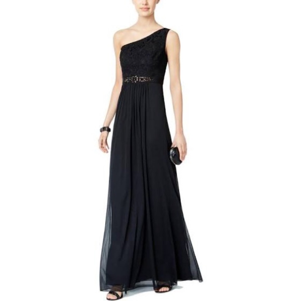 Adrianna Papell black full length gown size 16